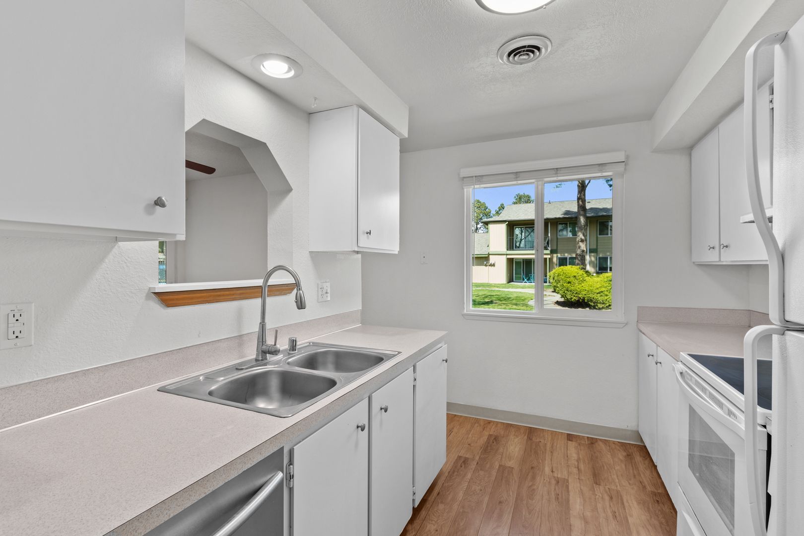 850 Aaron Drive, Apt. 77, Richland, WA 99352