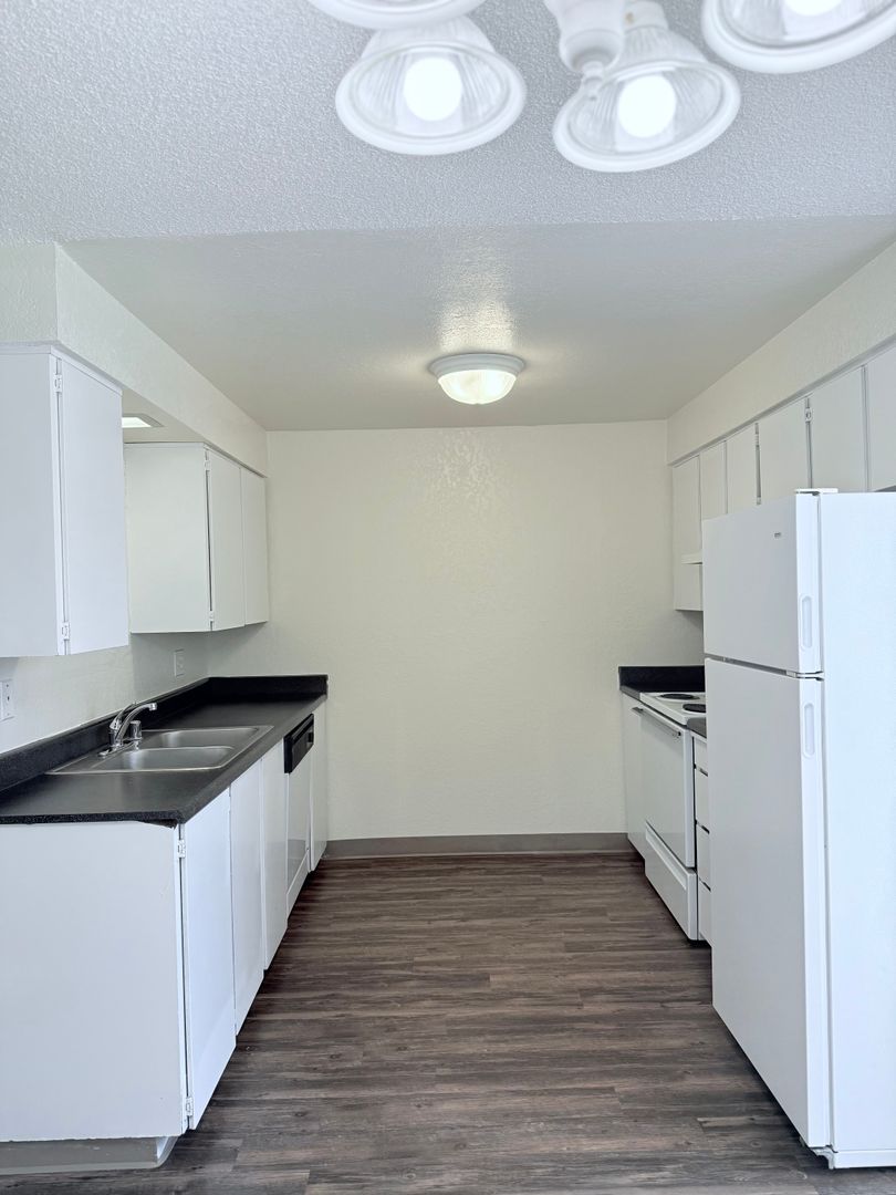 Amberbrook Townhomes 12 of 12