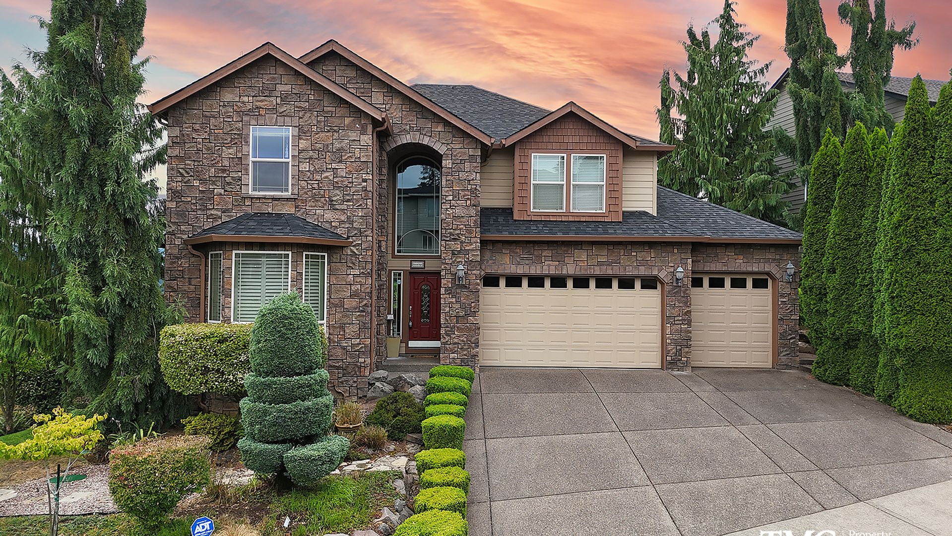Camas House: 1735 NW 40th Avenue