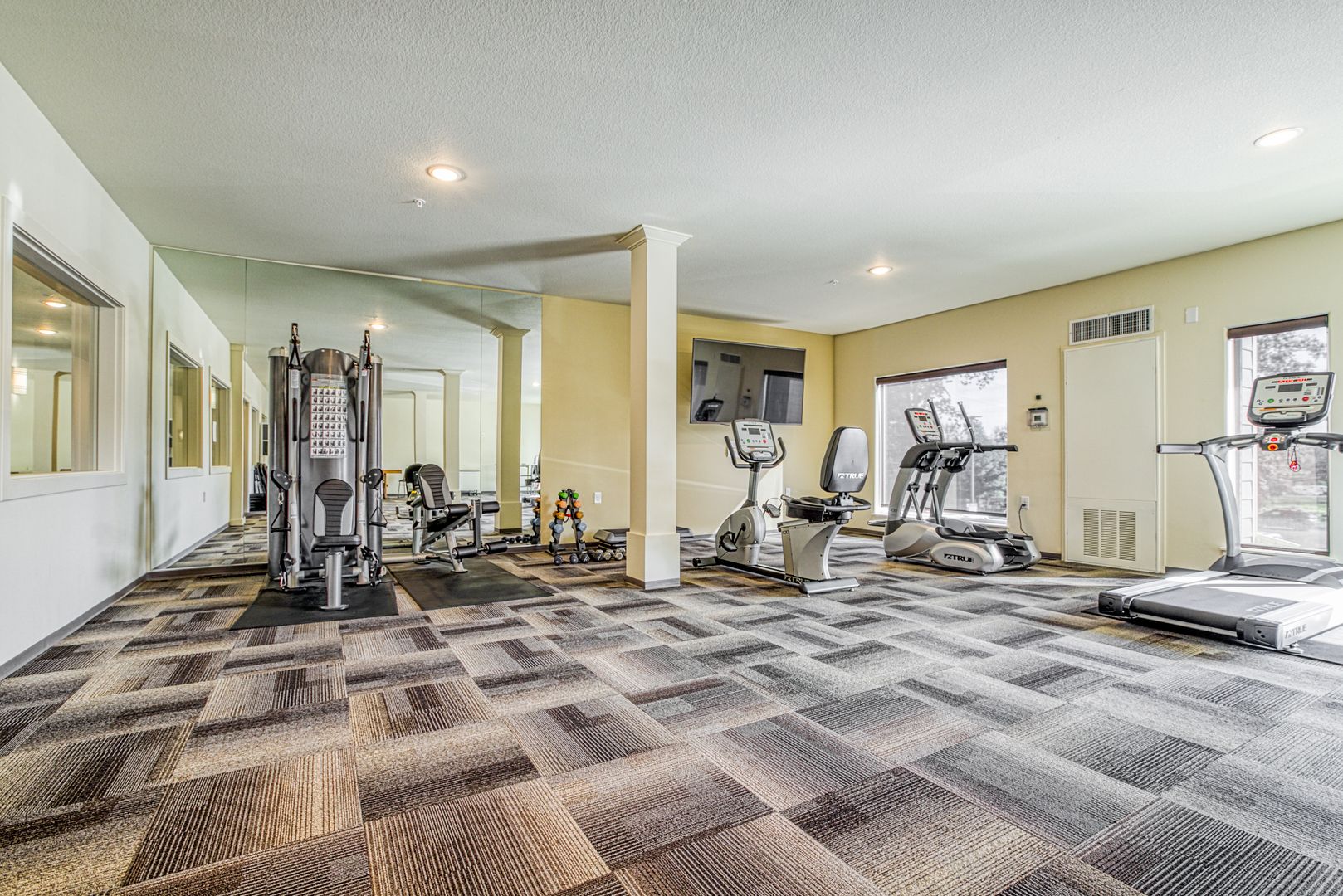 Gym at The Terrace at River Oaks (TRO) (3 of 3)