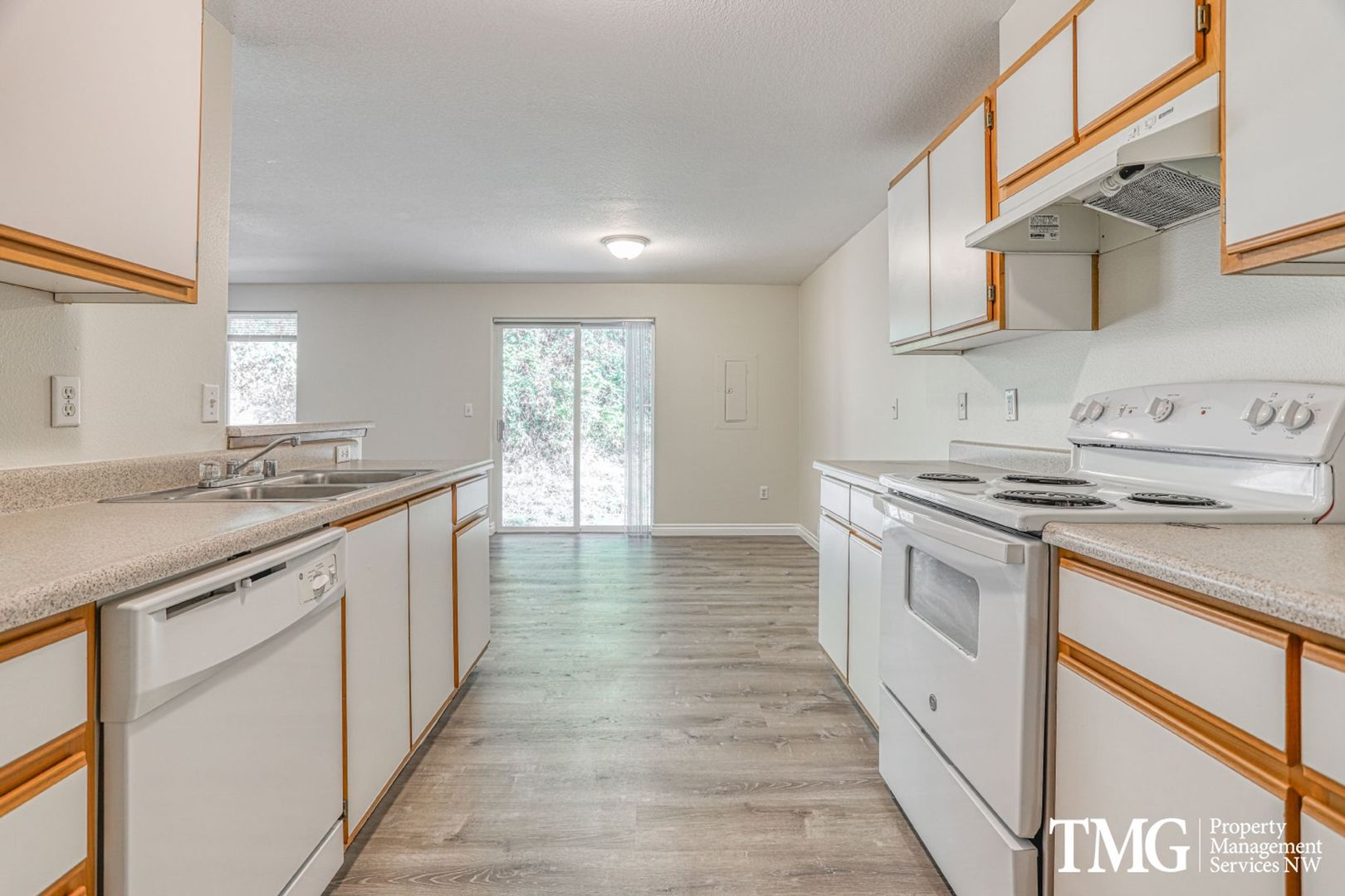 Camas Apartment: 2615 NE 3rd Avenue