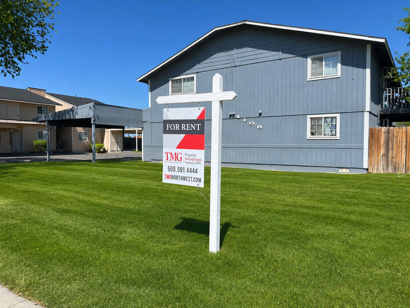 Kennewick Apartment: 4108 W Albany Avenue #A-D