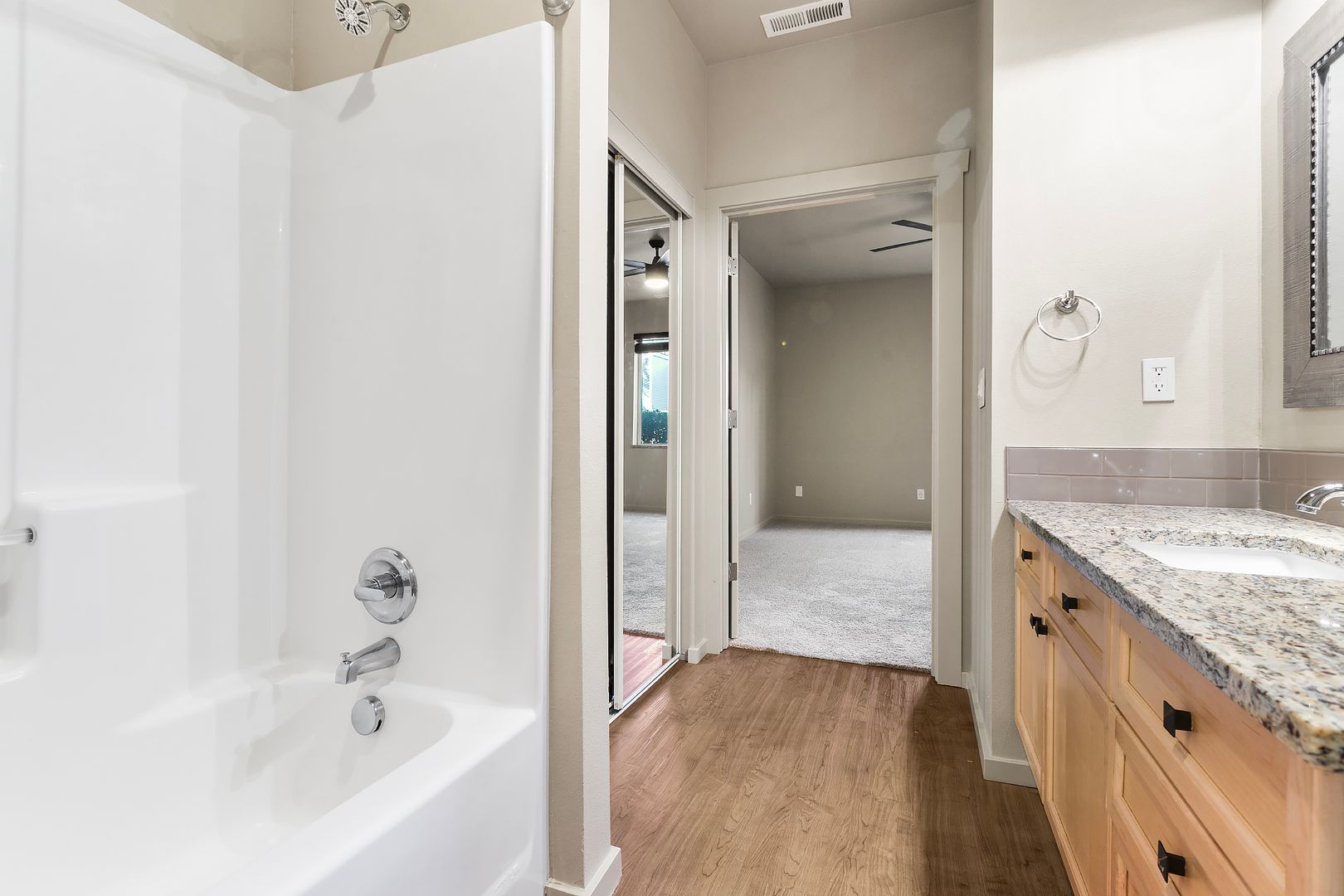 One Lake Place (OLP) 10 of 23