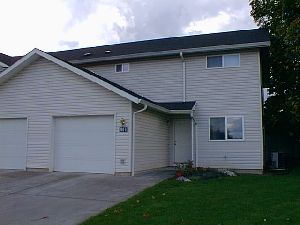 Vancouver Apartment: 1416 SE Talton Avenue #A, #B