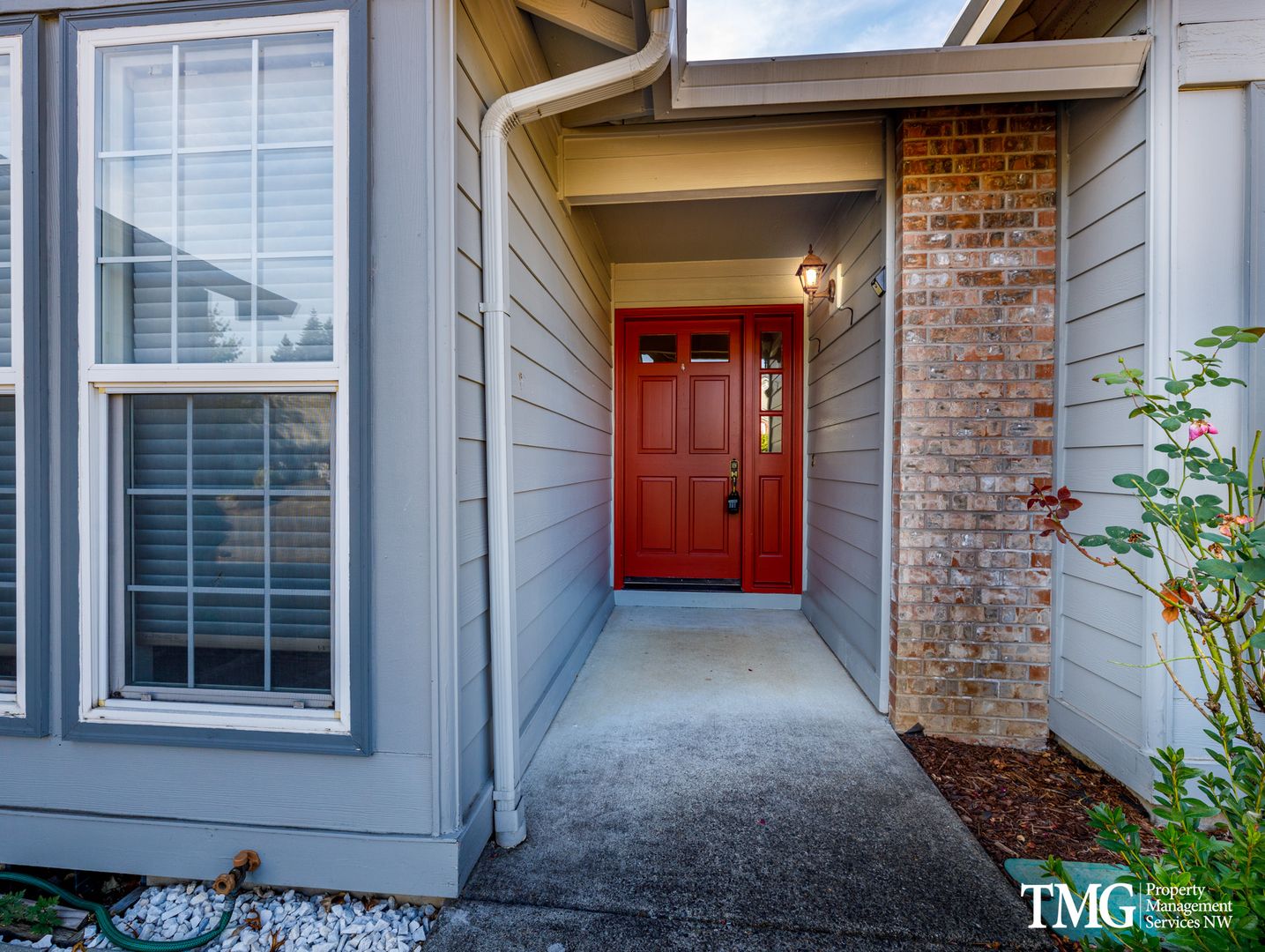 Camas House: 5411 NW Jackson Street