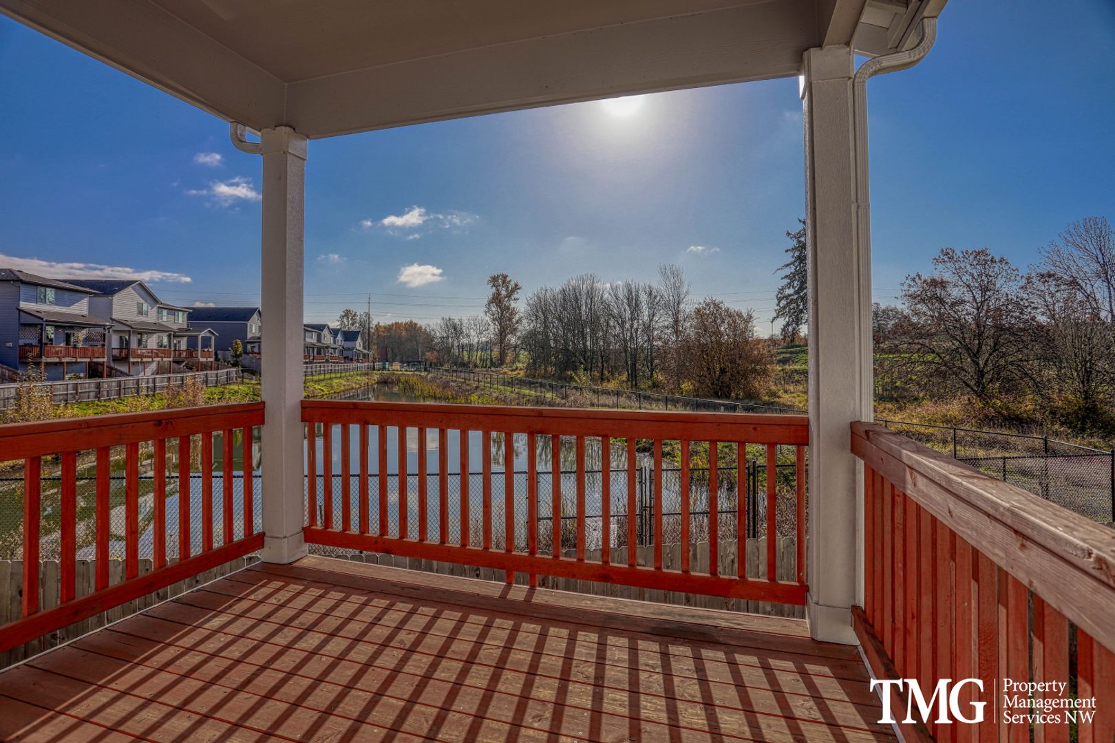 Ridgefield House: 6853 N Montgomery Circle