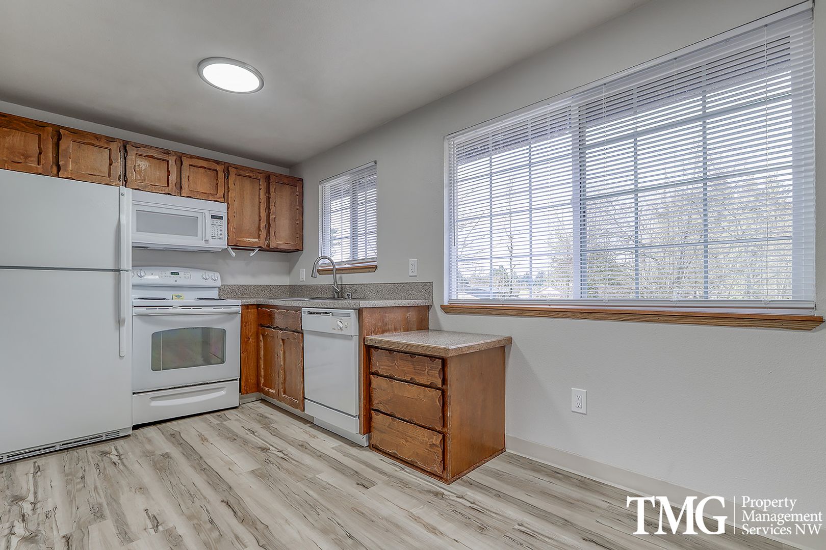 Vancouver Apartment: 10809 NE 48th Circle #A-#D