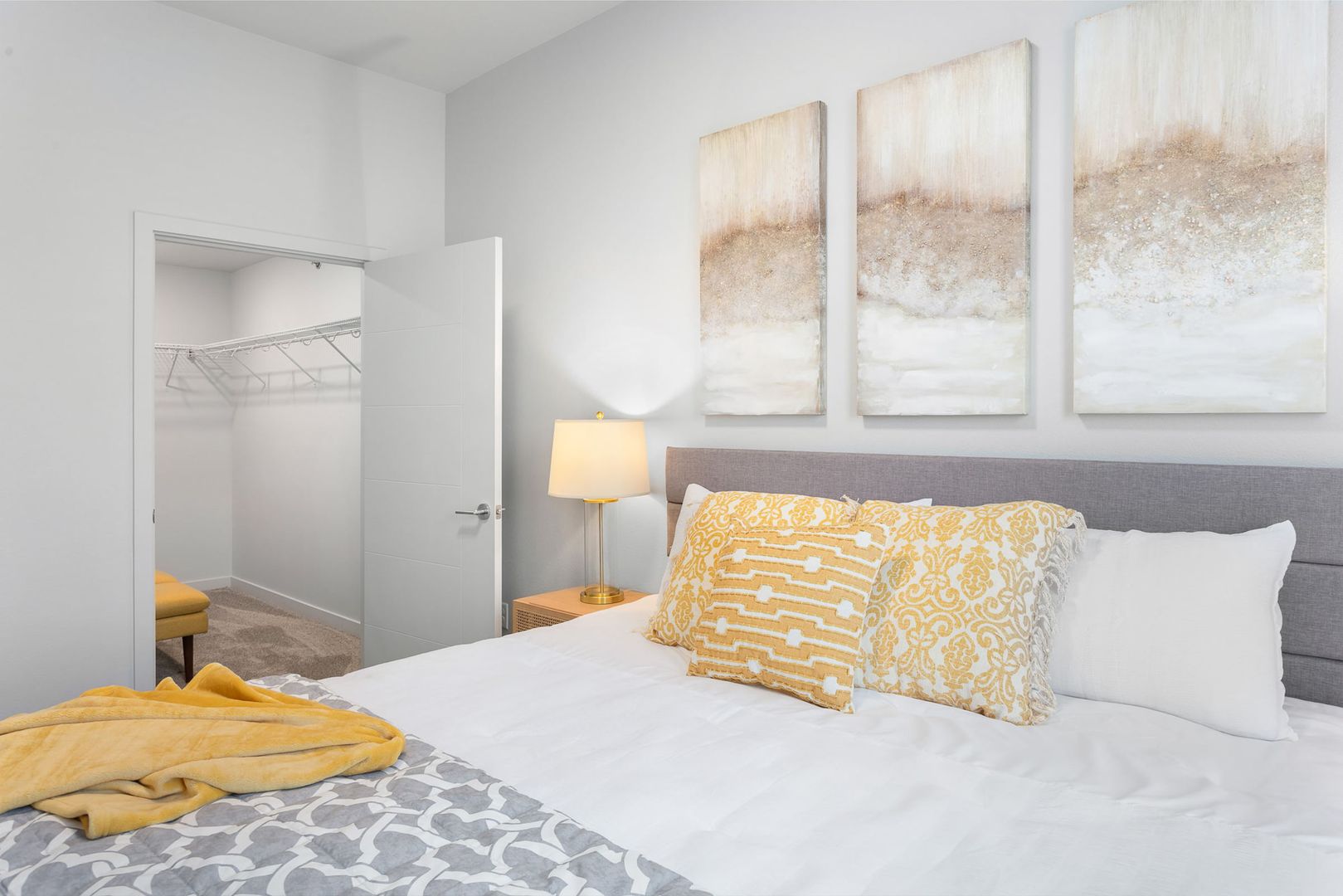 Camas Apartment: 2311 SE 192nd Ave