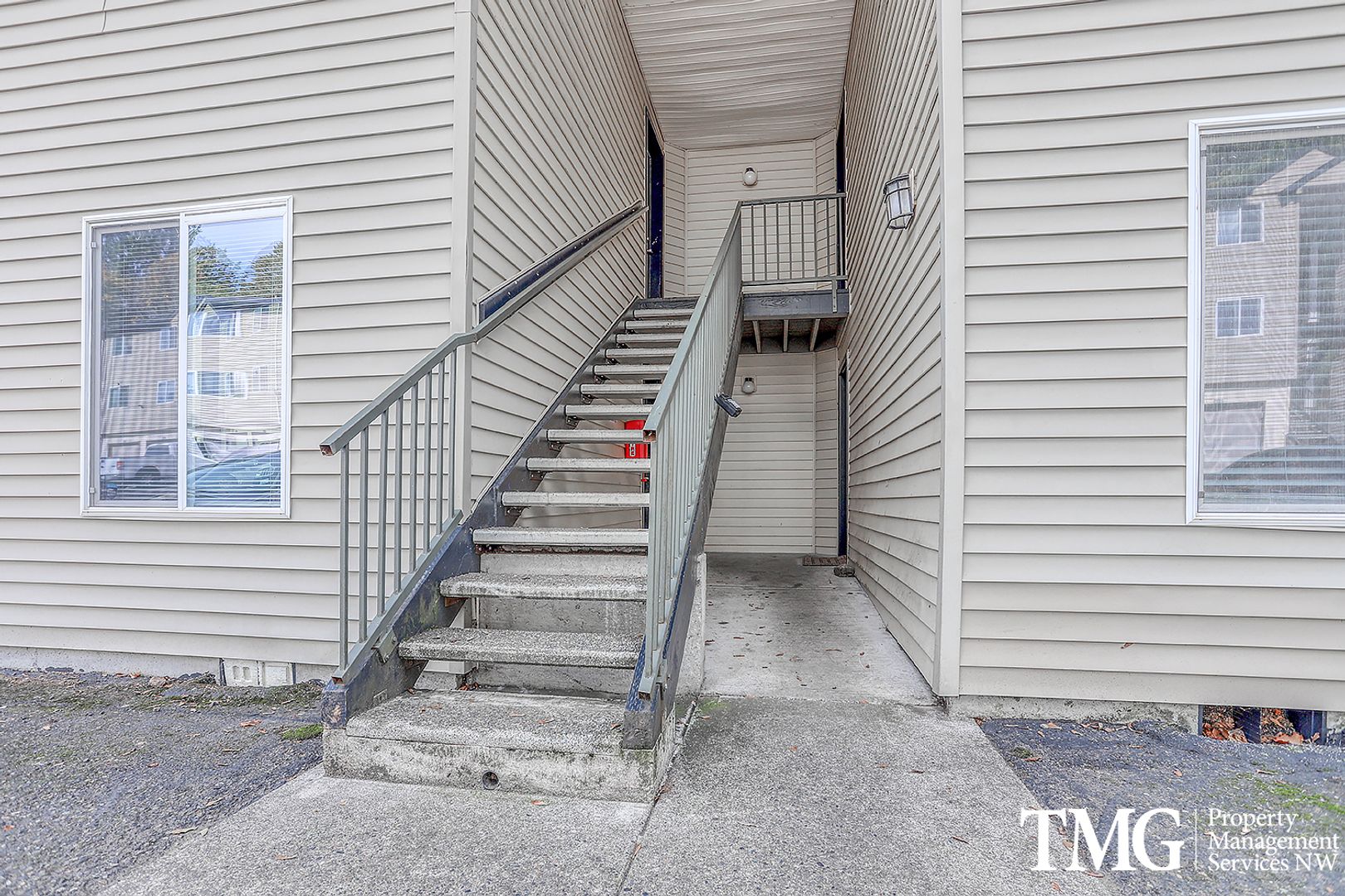 Third Avenue Apartments 8 of 12