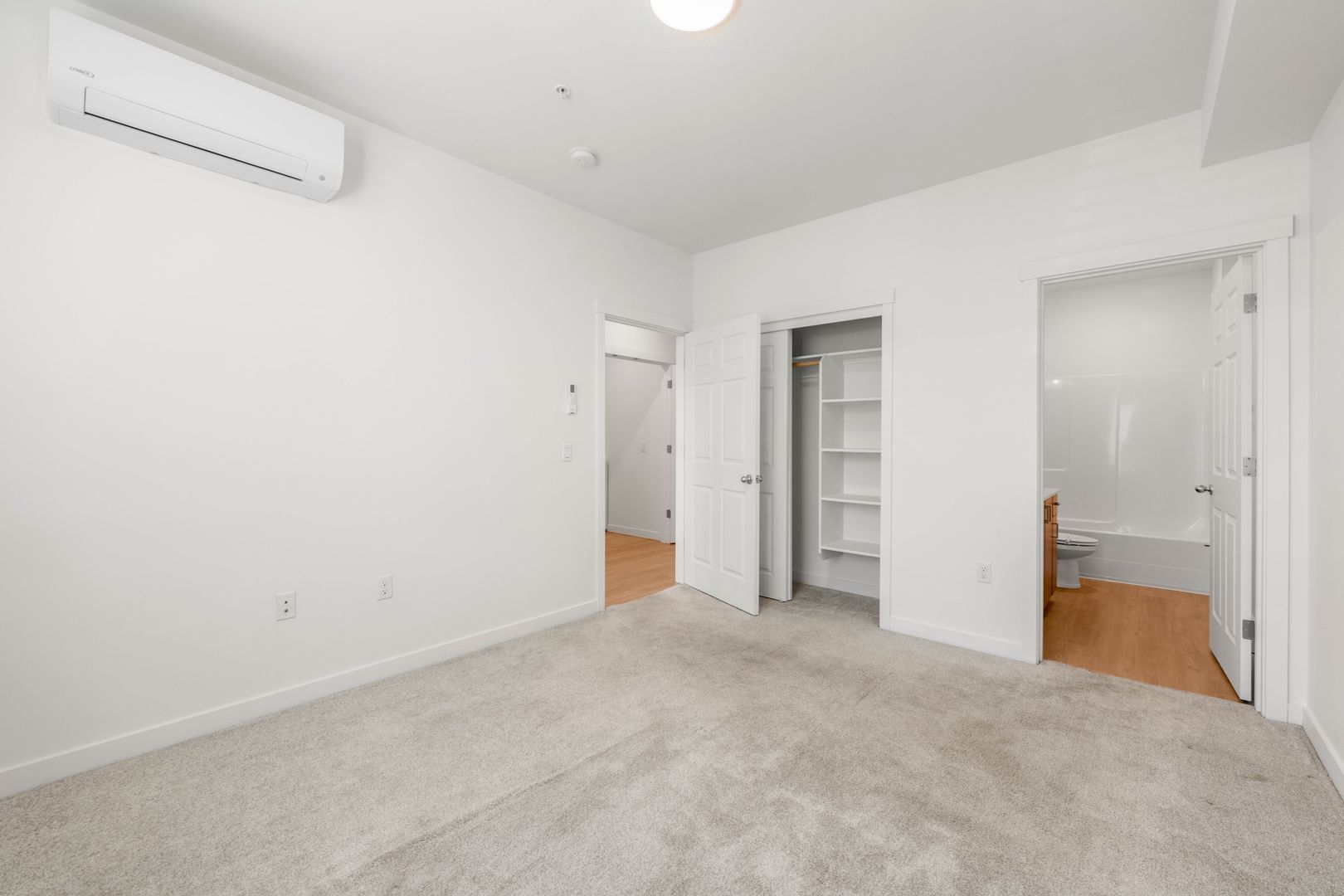 51st Street Apartments 8 of 12