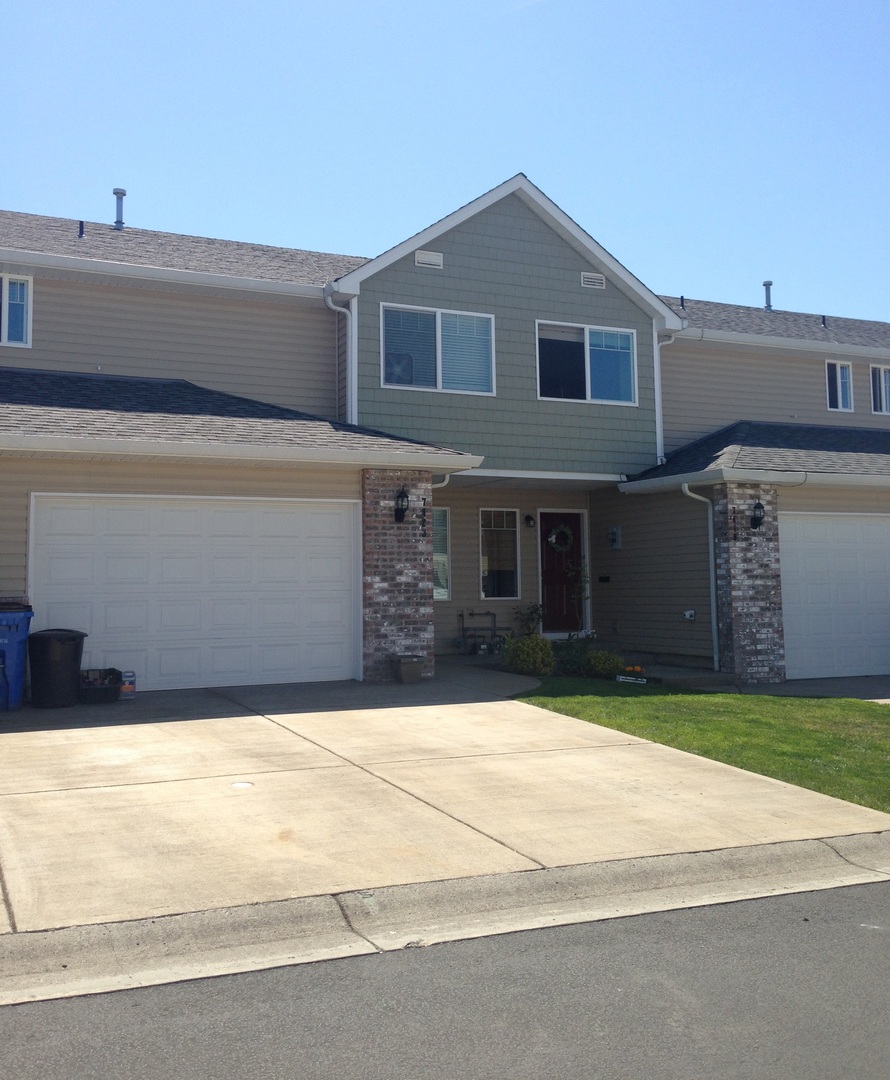 Vancouver House: 7423 NE 61st Way