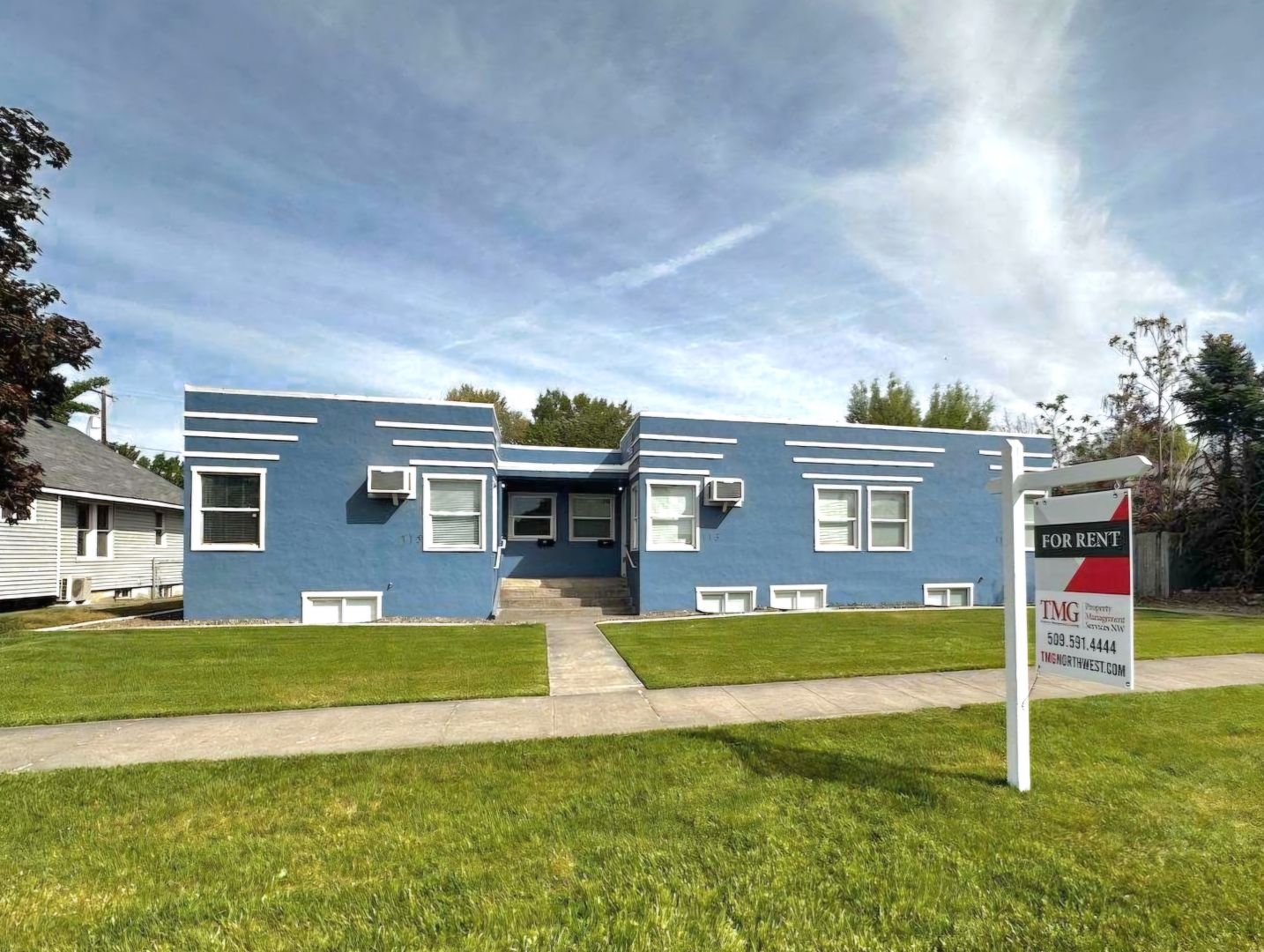 711 W Bonneville Street , Pasco, WA 99301