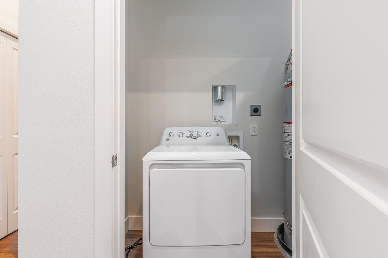 Laundry room at Park Avenue at Hansen Park