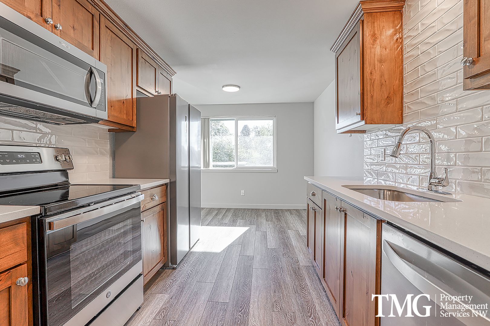 Vancouver Apartment: 1914 E Mill Plain Blvd