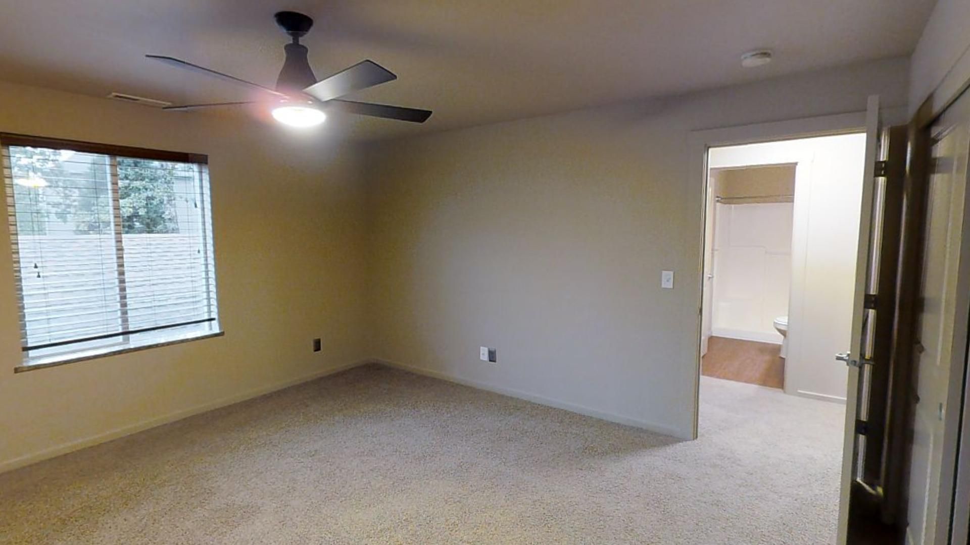 One Lake Place (OLP) 8 of 23