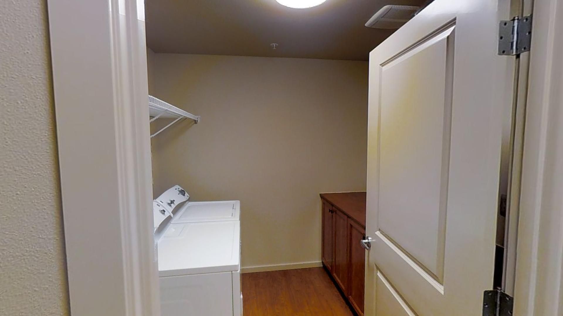 Laundry room at One Lake Place (OLP) (4 of 7)