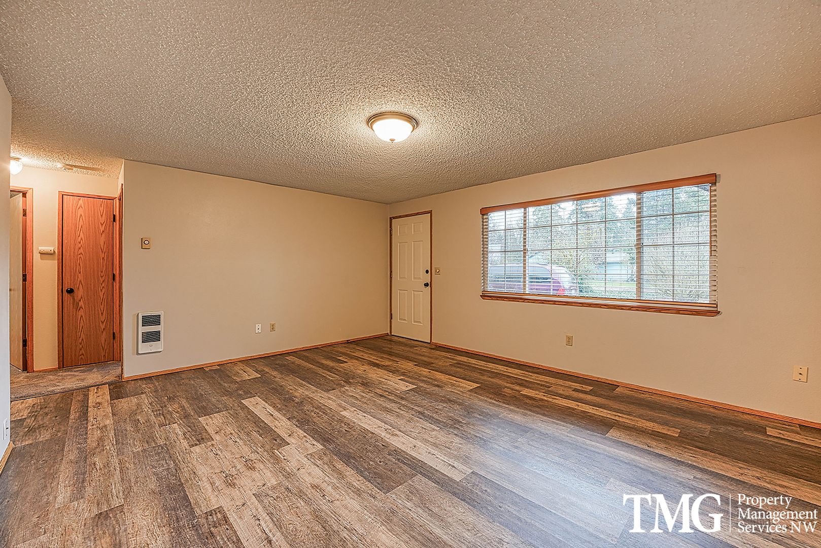 Vancouver Apartment: 1604-1610 SE Talton Avenue