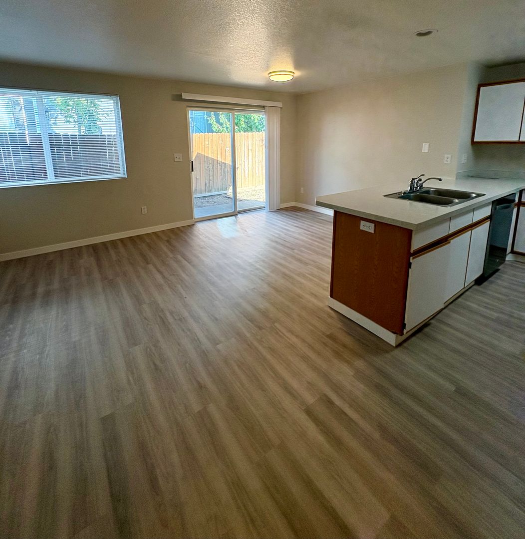 13708 NE 18th St. - 1, Vancouver, WA 98684