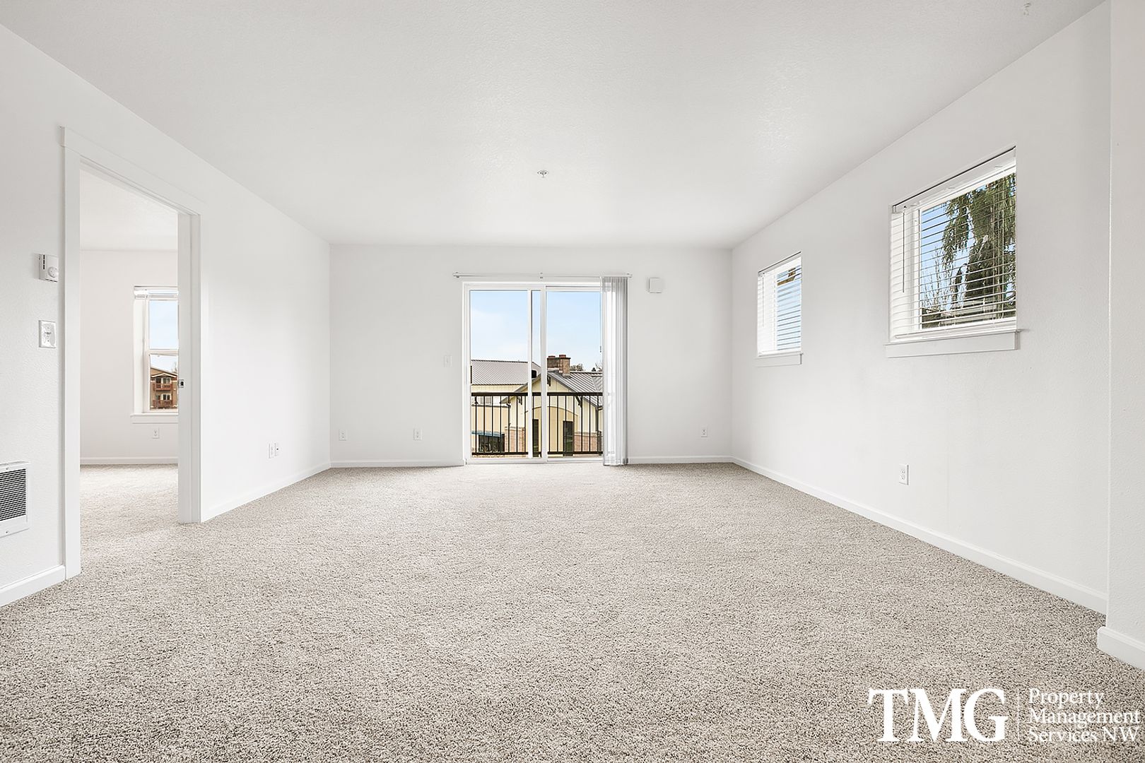 Battle Ground Apartment: 1017 SE 12th Ave