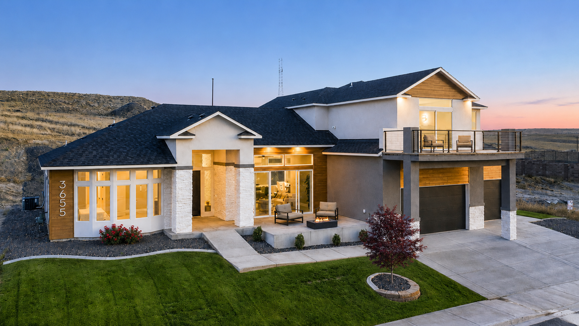 Kennewick House: 3655 W 49th Avenue