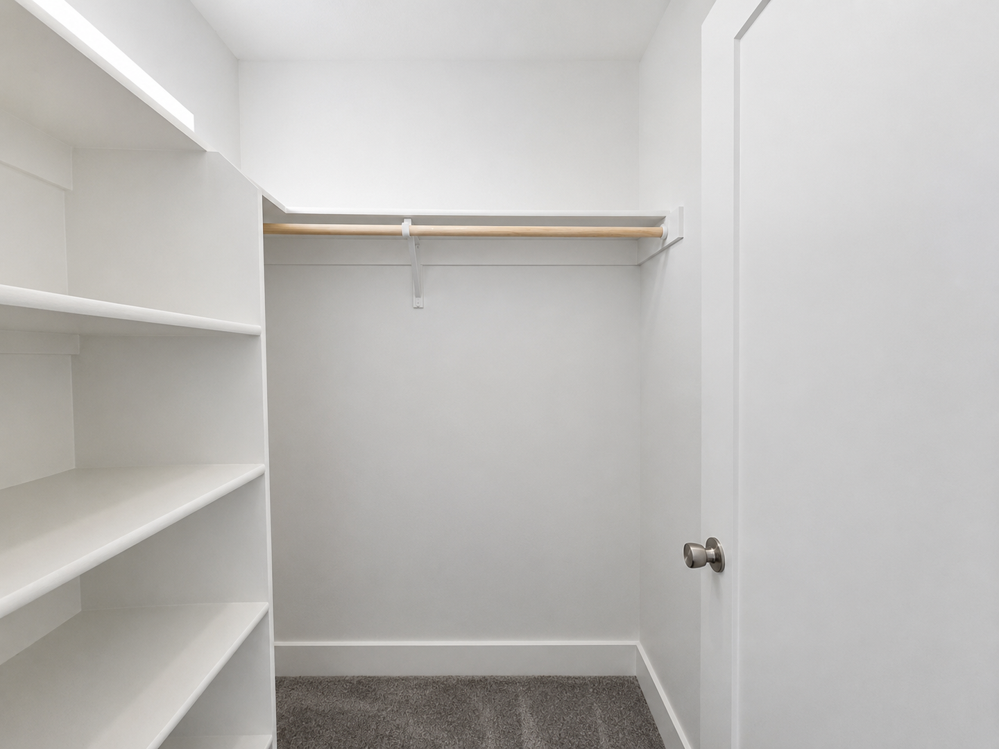 1 month FREE! BRAND NEW Townhome in the Desirable Southridge Area! 12 of 12