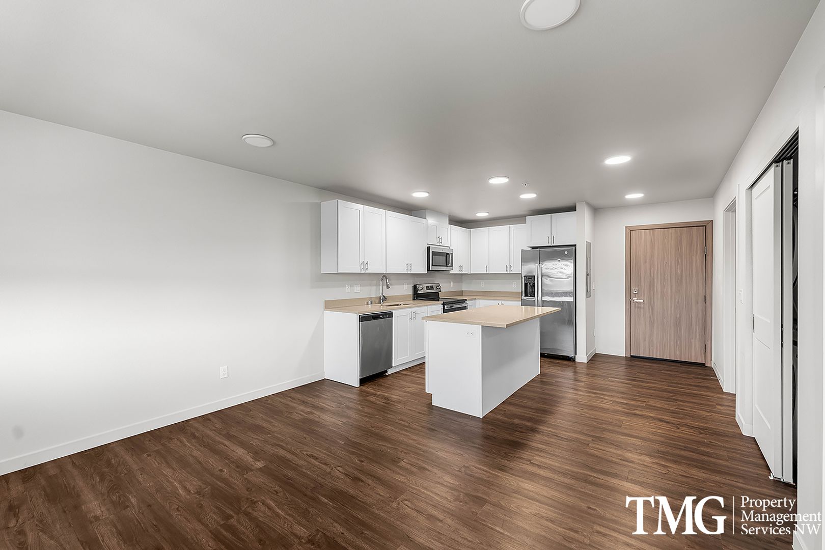 Terrace Heights 7 of 12
