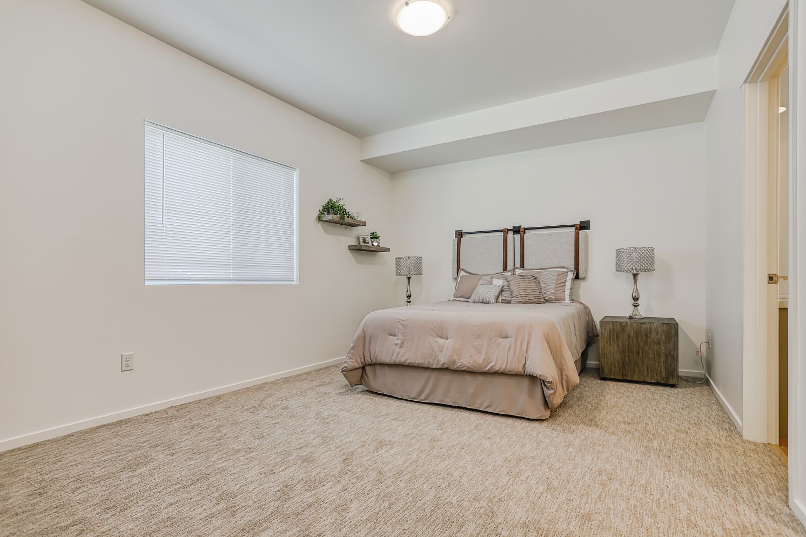 Ridgecrest Apartments 10 of 19