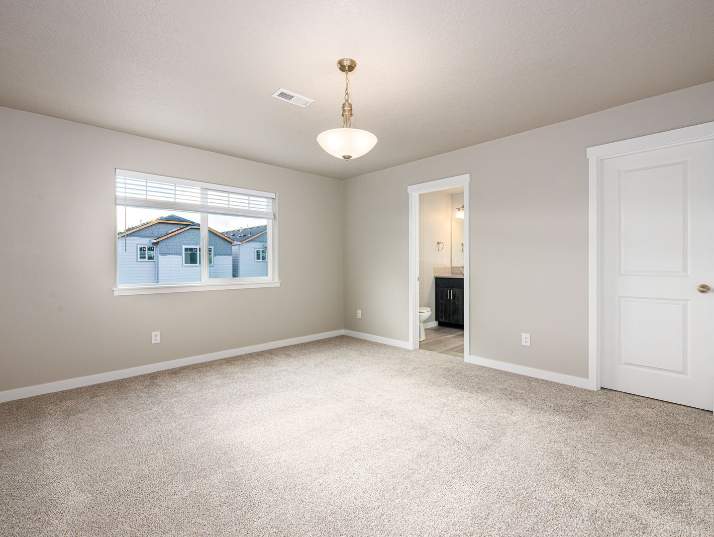 Oak Heritage TH 15 of 26