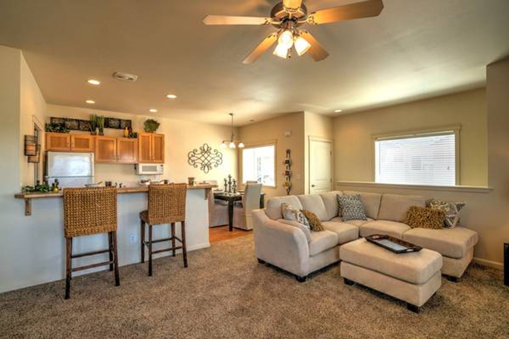 Kennewick Apartment: 8180 W 4th Ave