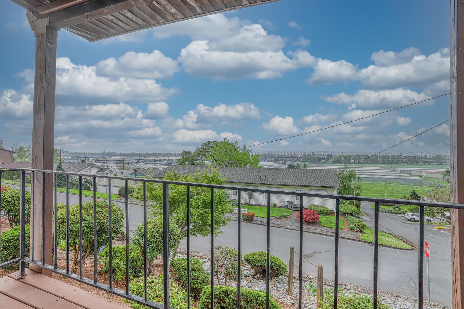 Vancouver Apartment: 2104 & 2106 E 6th St.
