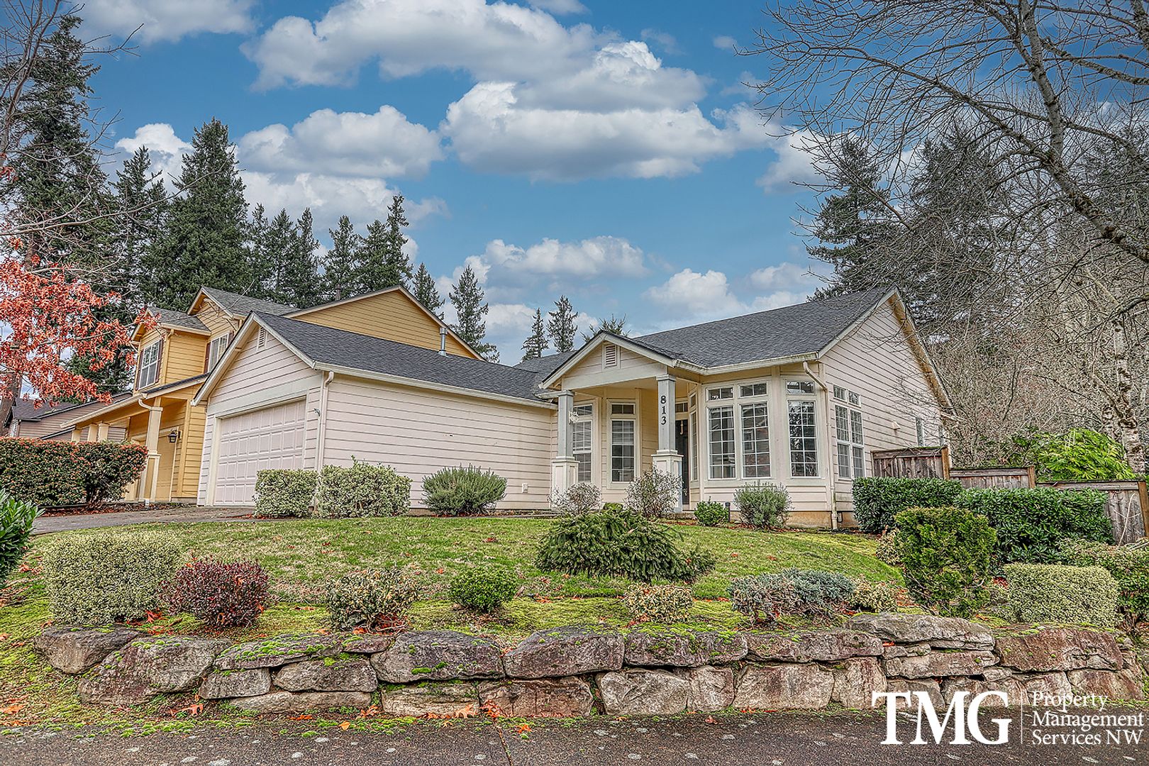 Camas House: 813 SE 197th Avenue