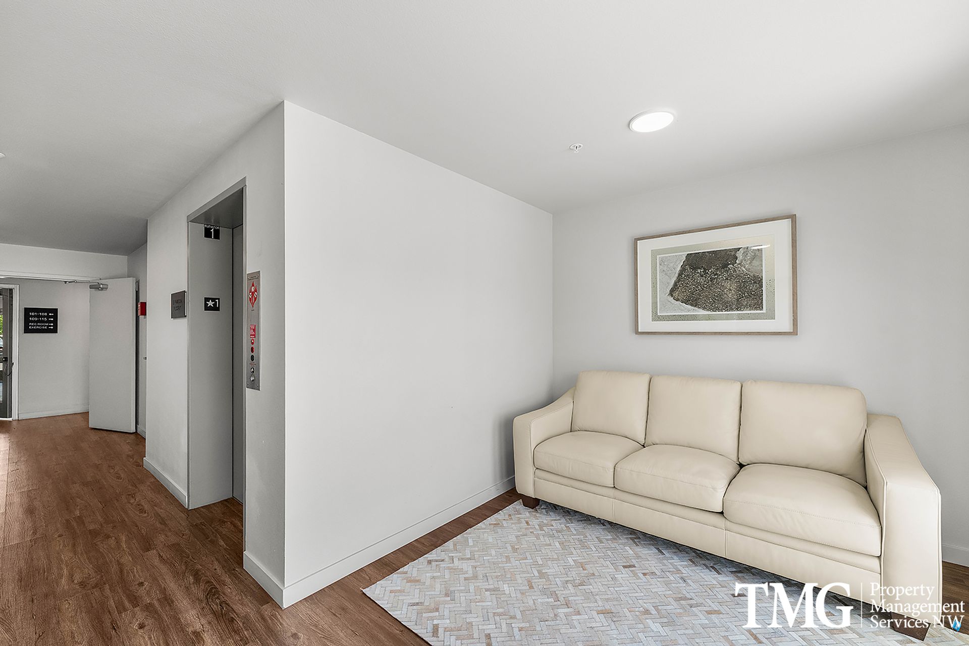Terrace Heights 6 of 12