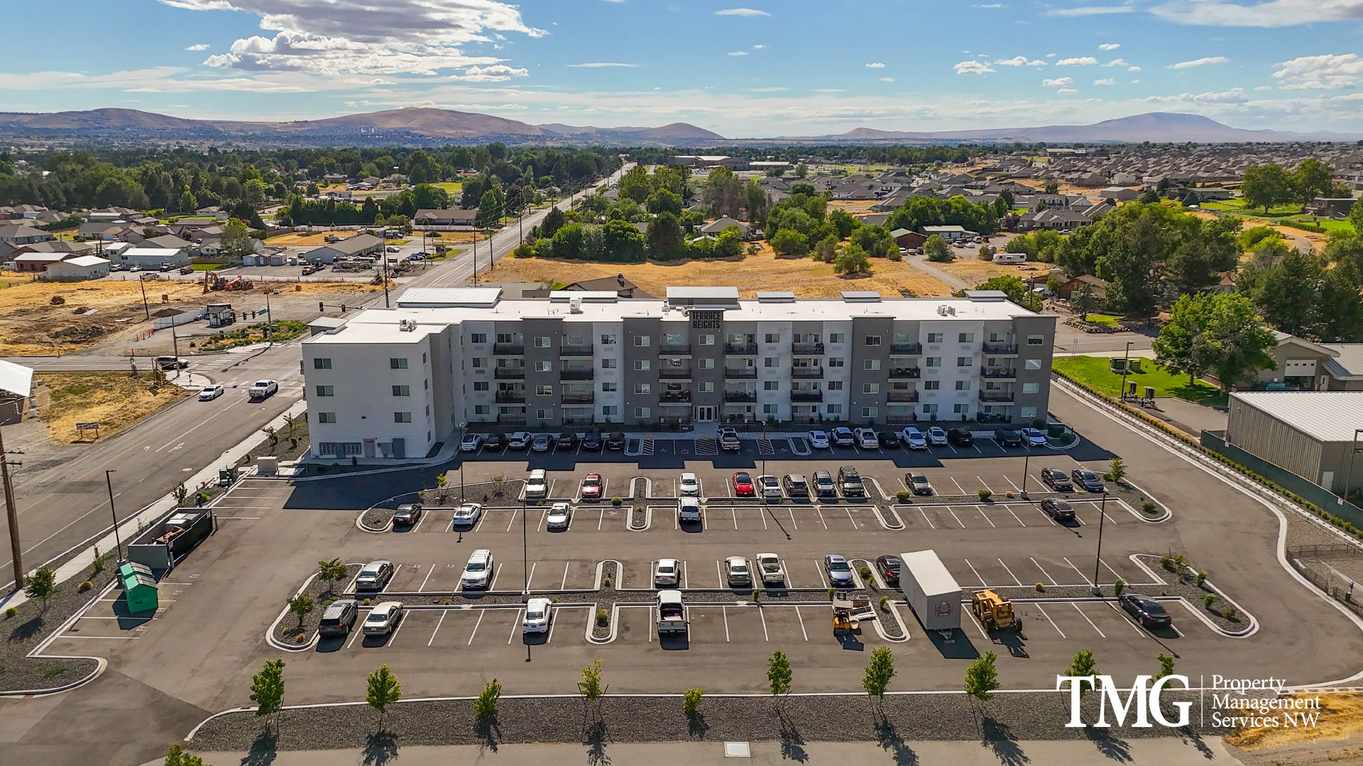 Pasco Apartment: 6701 W Argent Rd