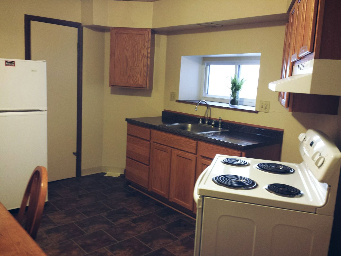 Pittsburgh Apartment: 427 McKee Place