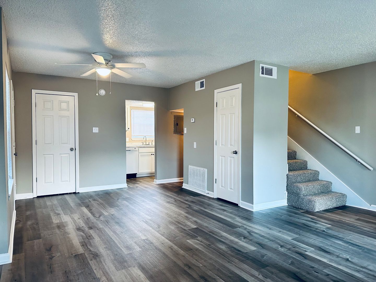 Biloxi Apartment: 245 McDonnell Ave