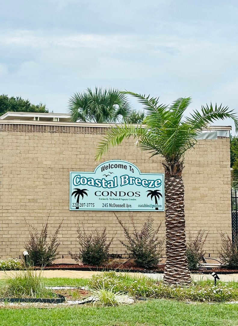 Biloxi Apartment: 245 McDonnell Ave