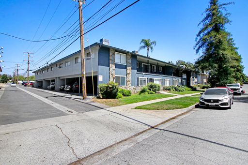 1BR with Private Balcony | Unit 11