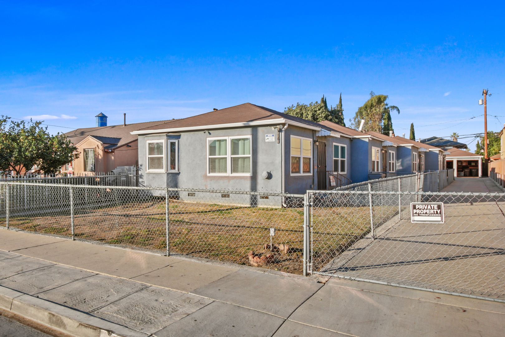 Lynwood Apartment: 3569 Mulford Ave