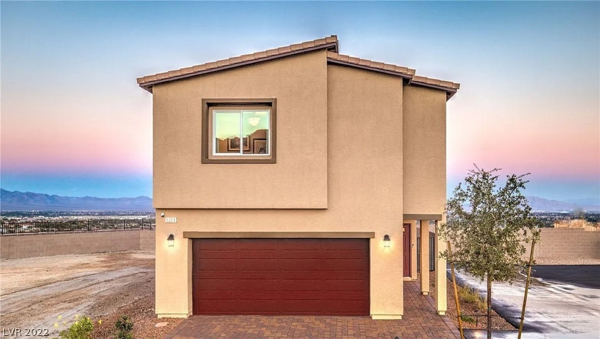 LAS VEGAS House: 5224 SUNSTONE MESA DR