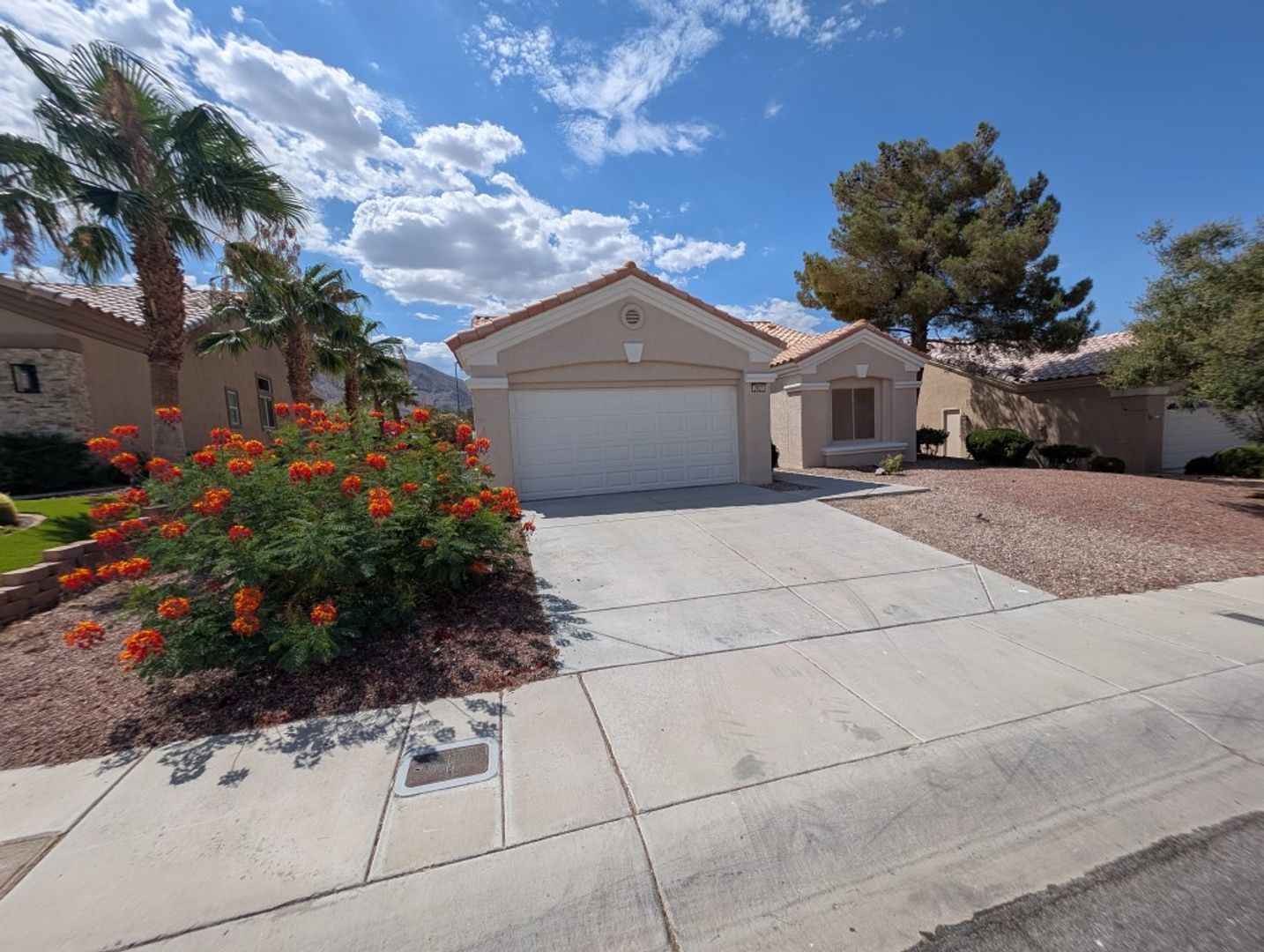 LAS VEGAS House: 2829 VISTA BUTTE DR