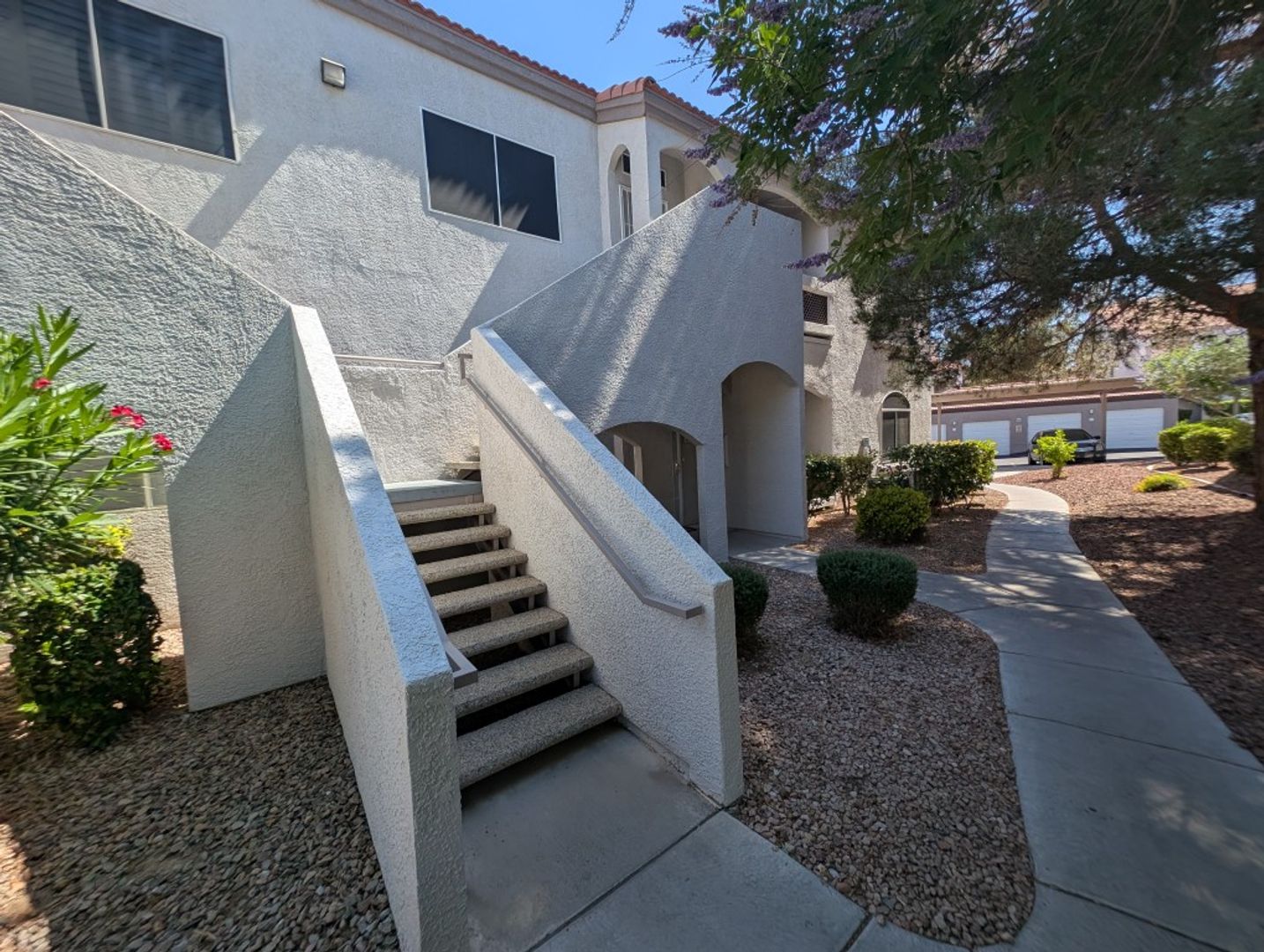 HENDERSON House: 700 CARNEGIE ST #1223