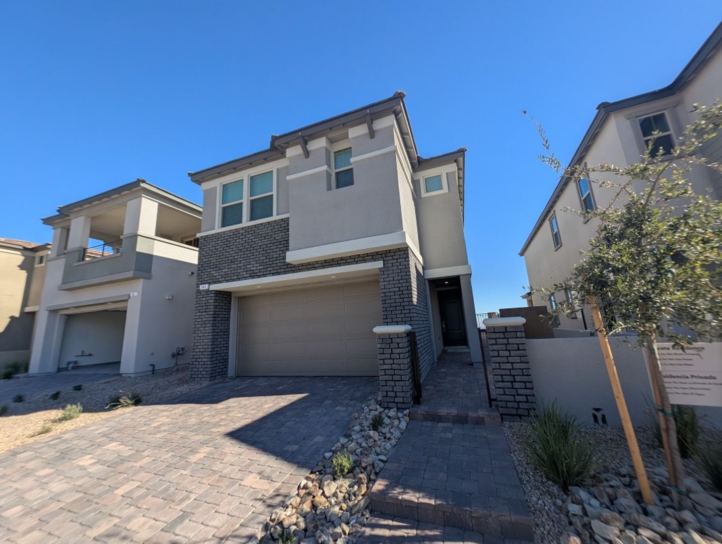 LAS VEGAS House: 544 CLOVER BAR LN
