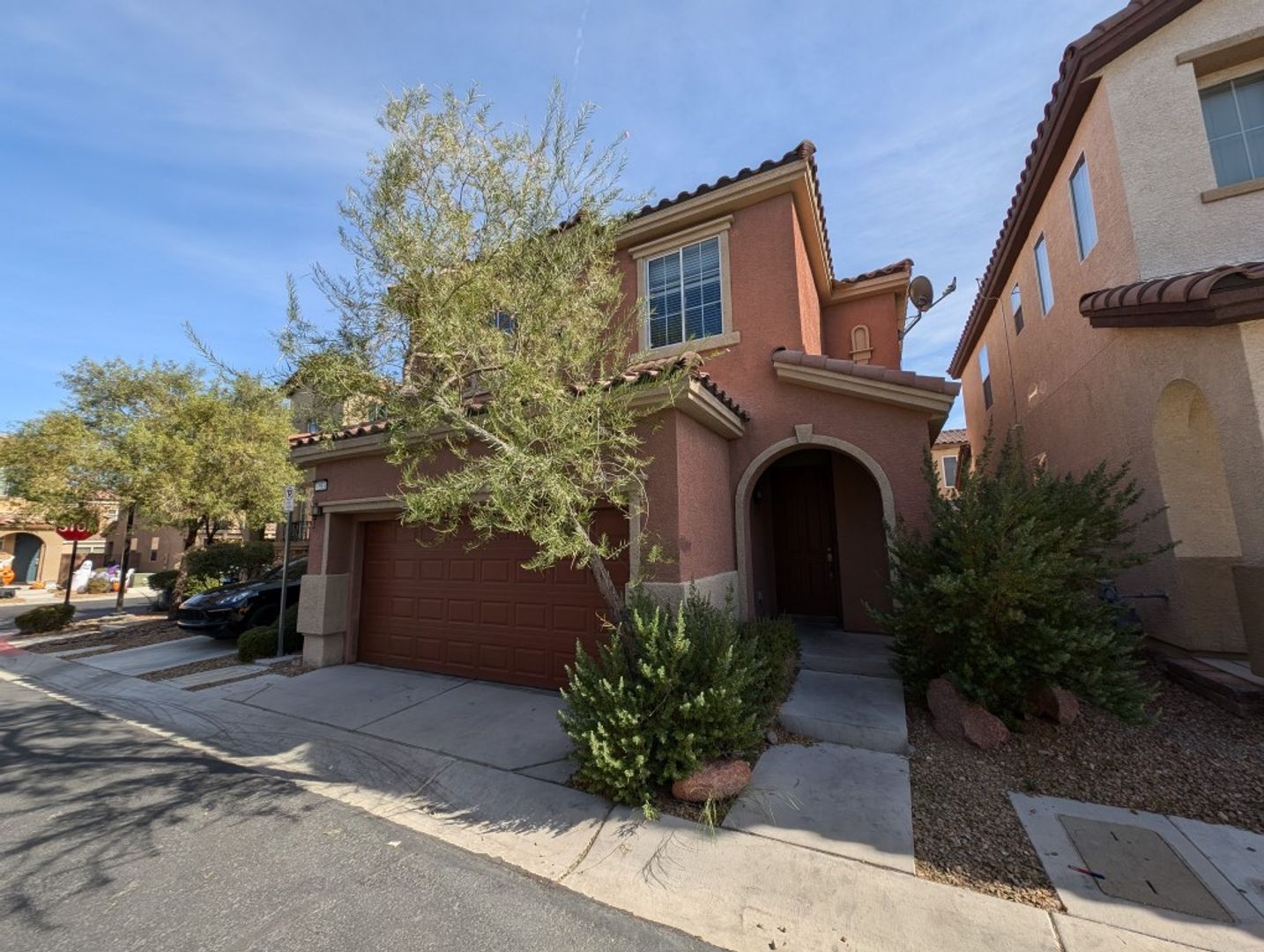 LAS VEGAS House: 7593 PERLA DEL MAR AVE