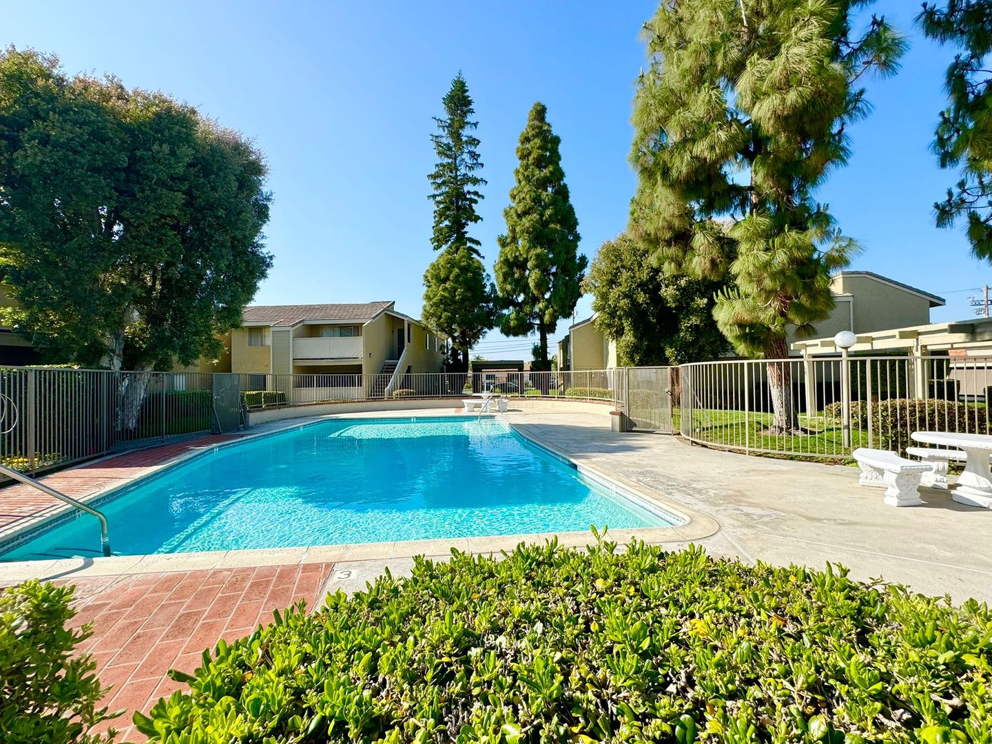 Buena Park Apartment: 8102 Artesia Blvd.