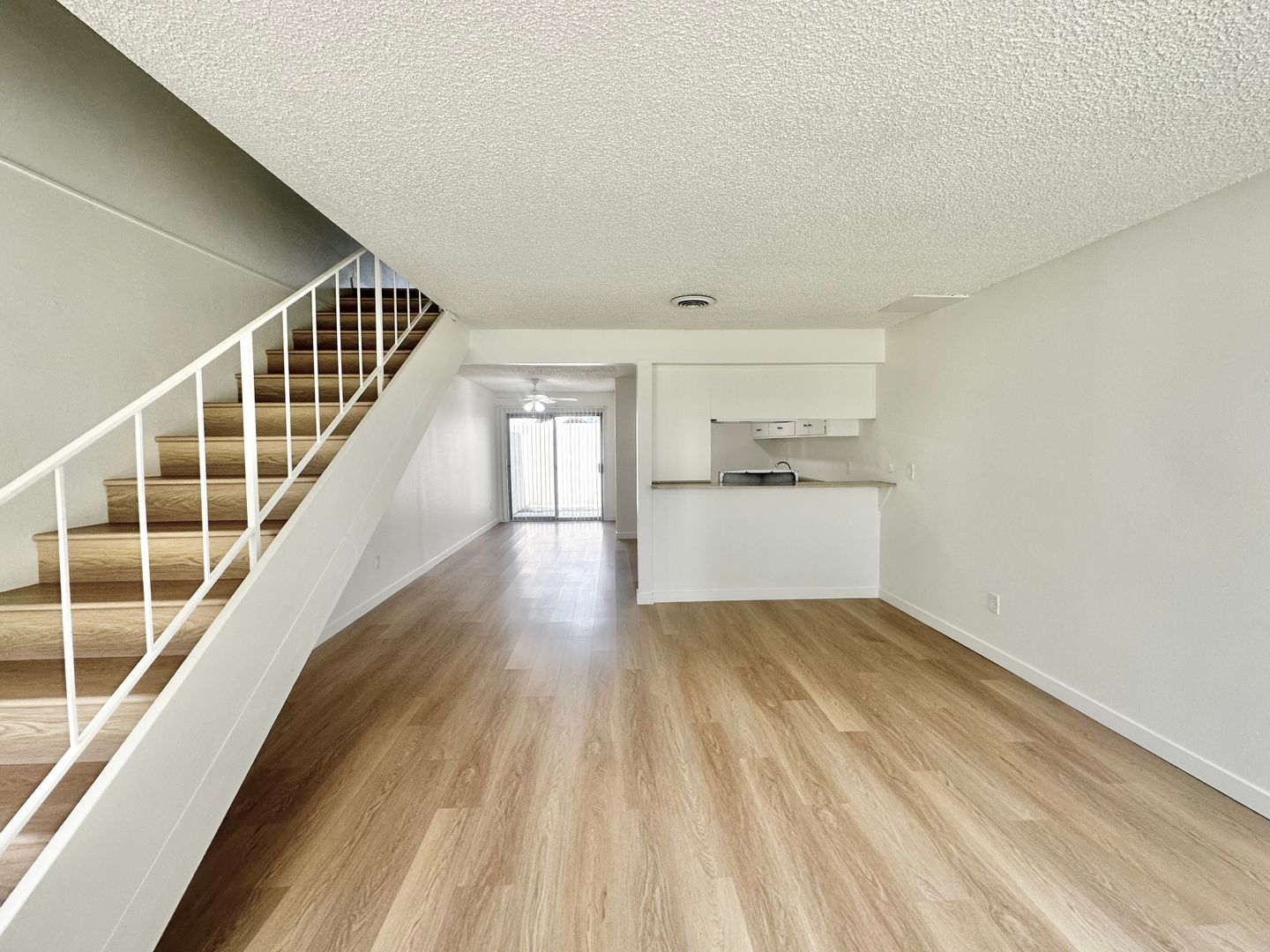 Garden Grove Apartment: 13112 - 13118 Cypress St.