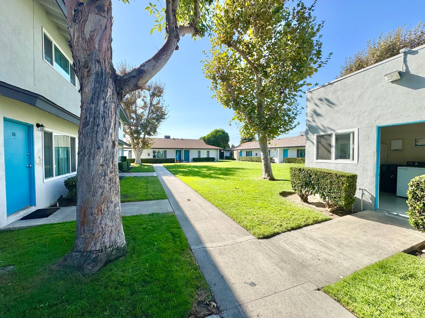 Garden Grove Apartment: 12341 Lewis Street