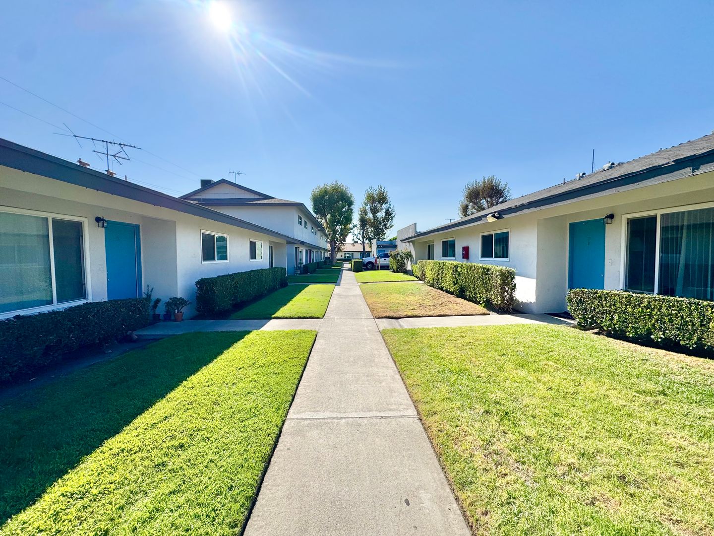 Garden Grove Apartment: 12341 Lewis Street