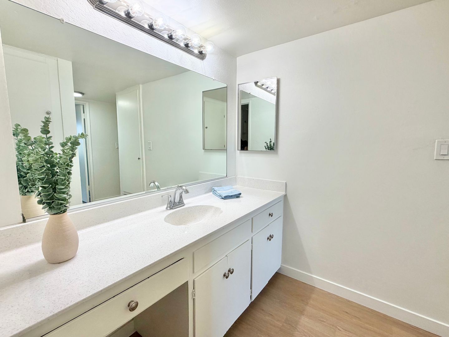 Stanton Apartment: 8080 Bever Place