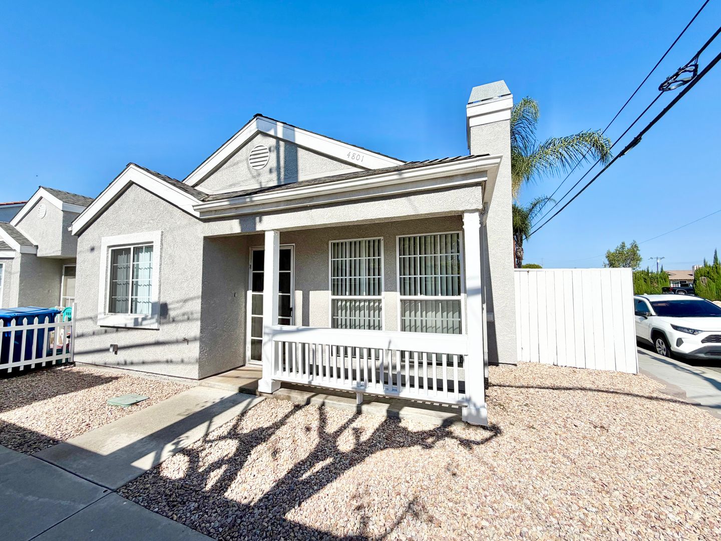 Cypress Apartment: 4801 - 4811 Merten Ave.