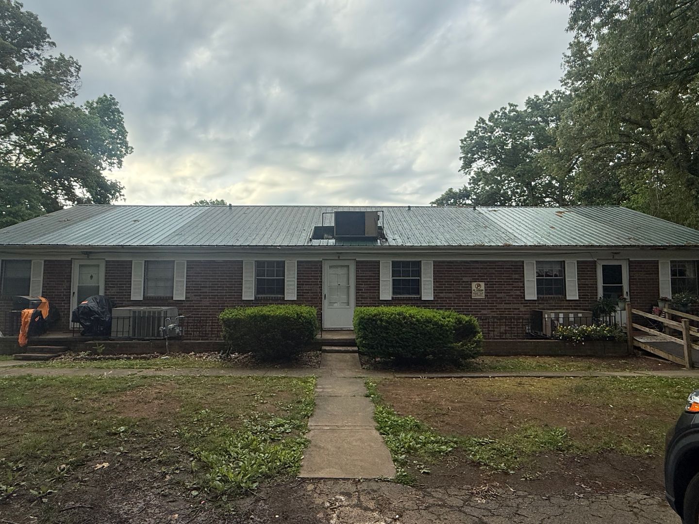 206 Pinecrest Drive 1-6